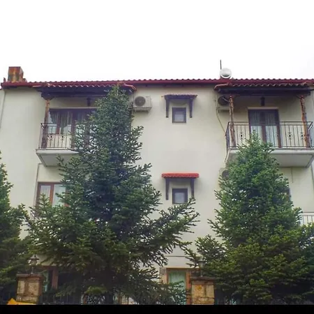 ξενώνας κωτσούλας 波利兹罗松